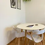 Apartament Zentrale In Sova 2 *