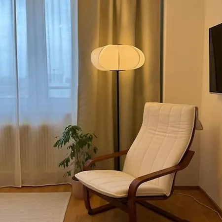 Apartment Zentrale In Sova 2 *